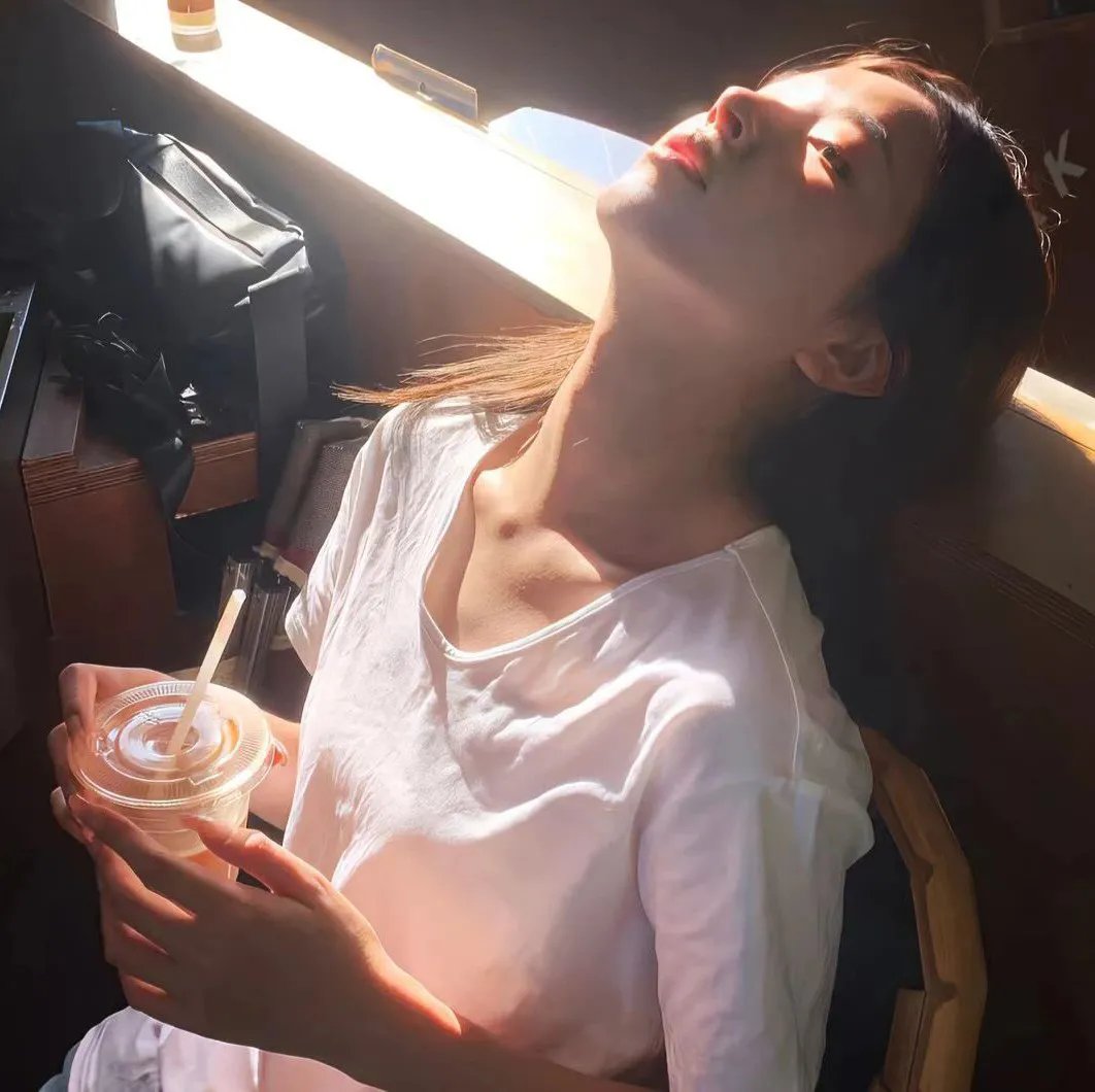 三楼的陌生人